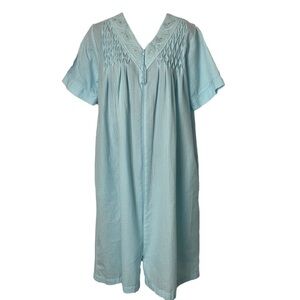 Miss Elaine Robe Zippered Short Sleeve Size Medium Blue Vintage